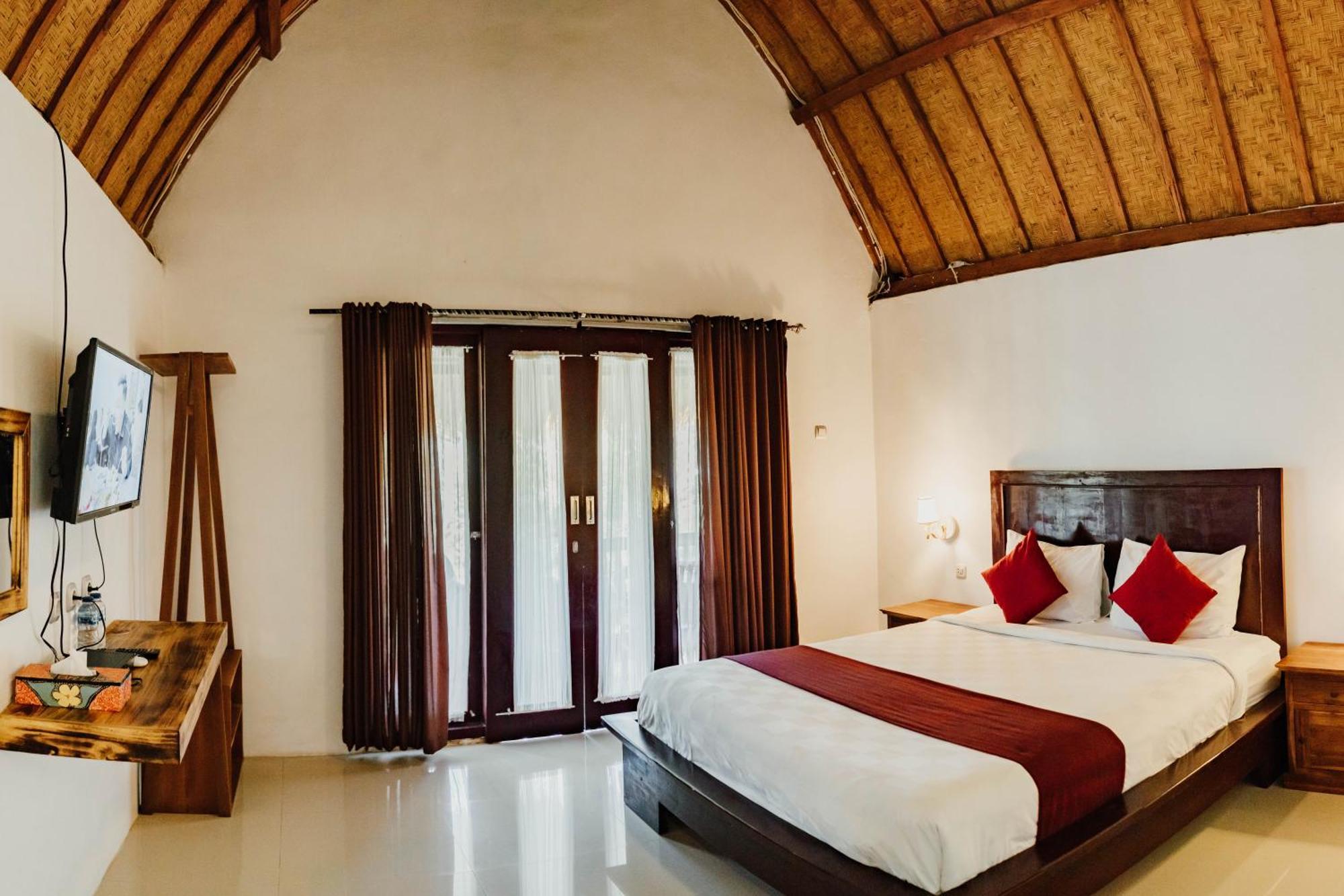 Temeling Jungle Inn Batumadeg Buitenkant foto